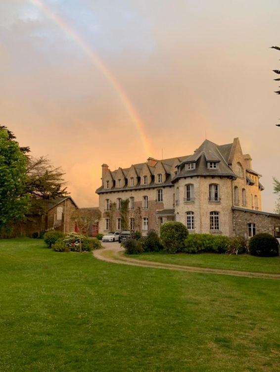Chateau De Surville Surville  Экстерьер фото
